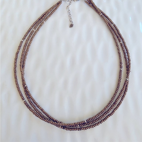 Silpada Triple-Strand Bronze Metallic
Necklace 18” long With 2” extender N1591 - Picture 3 of 7